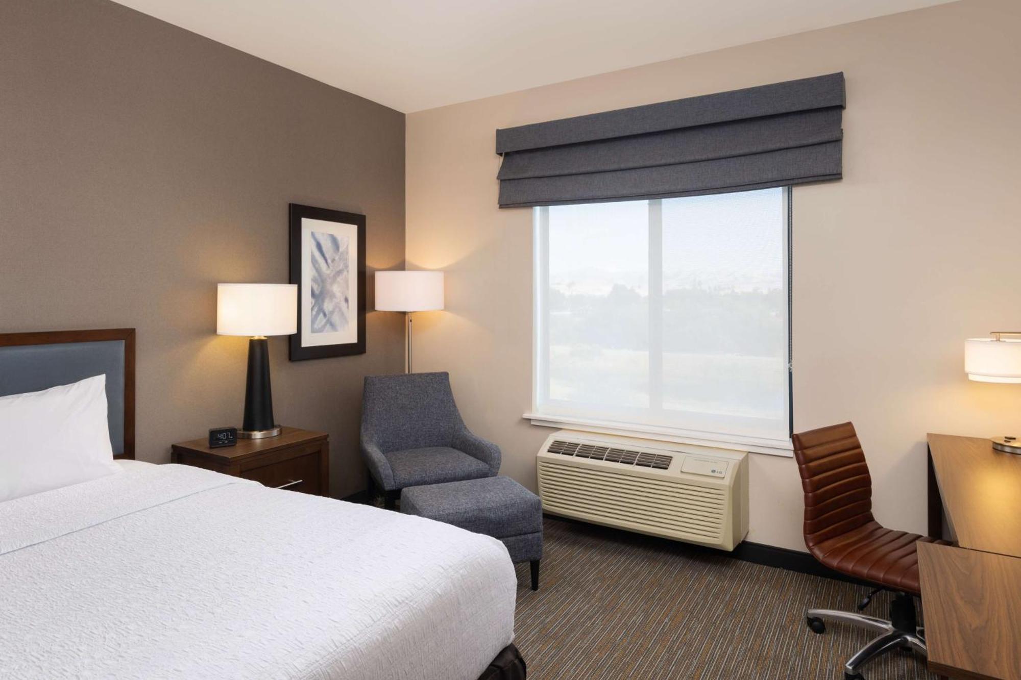 Hampton Inn San Jose Cherry Ave, Ca Bagian luar foto