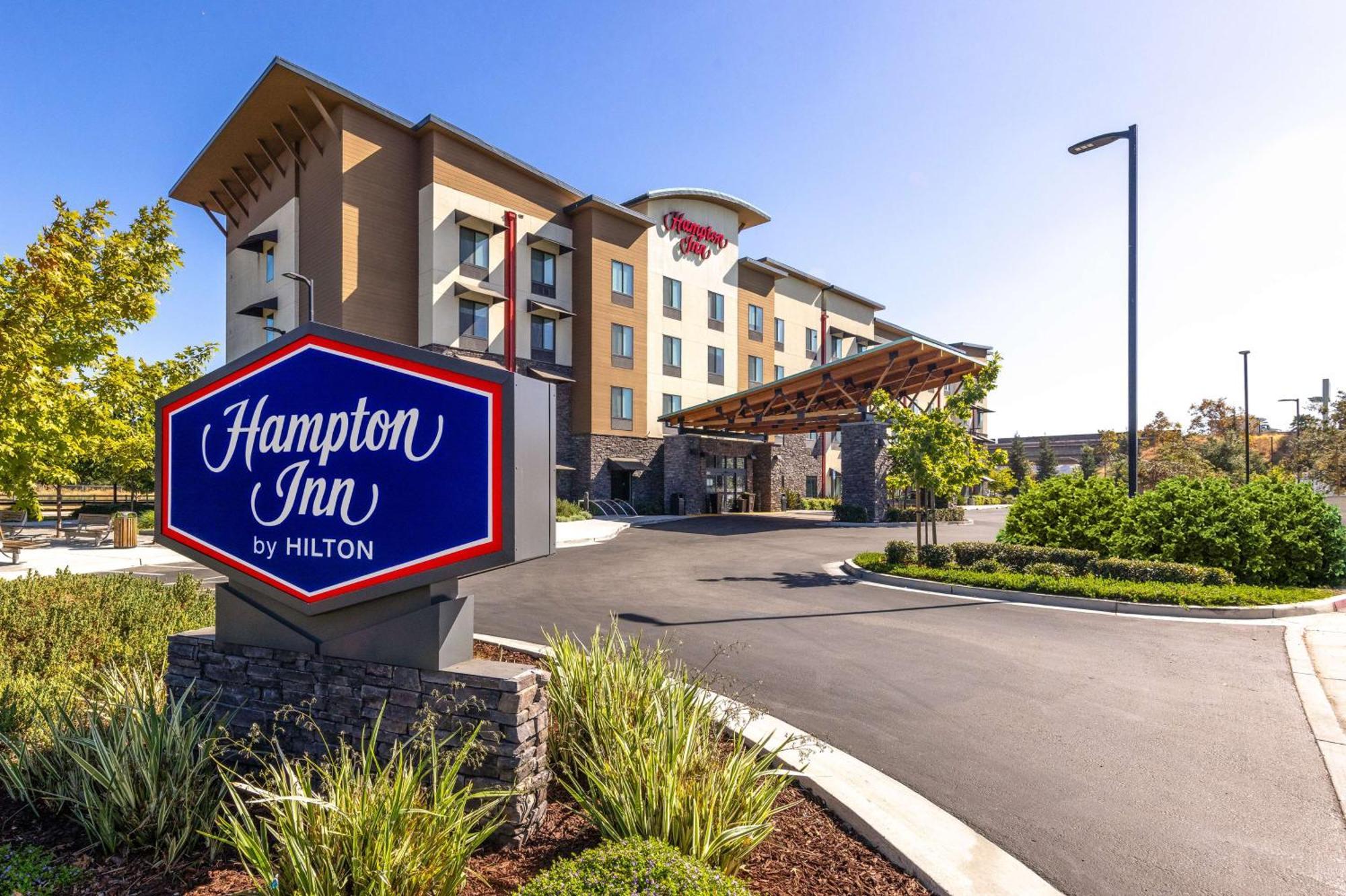 Hampton Inn San Jose Cherry Ave, Ca Bagian luar foto
